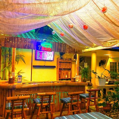 วิลลา วิวา เบลจิกา Hotel Davao ภายนอก รูปภาพ